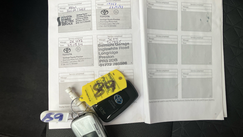 Toyota C-HR 1.8 Hybrid Design 5dr CVT Hybrid Hatchback